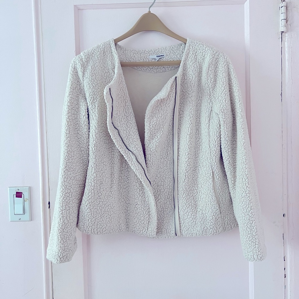 Fluffy teddy white jacket